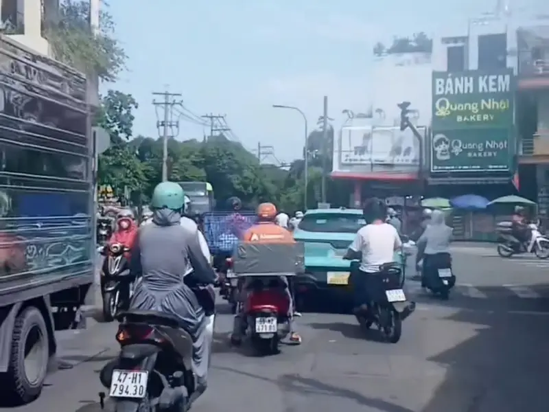 LÔ GÓC MẶT TIỀN KD SẦM UẤT - NGÃ 4 LÊ TRỌNG TẤN DƯƠNG ĐỨC HIỀN - ĐH CÔNTHƯƠNG - 74M2 (4M x18M)... Bán nhà mặt phố tại Tân Sơn Nhì, Hồ Chí Minh 01