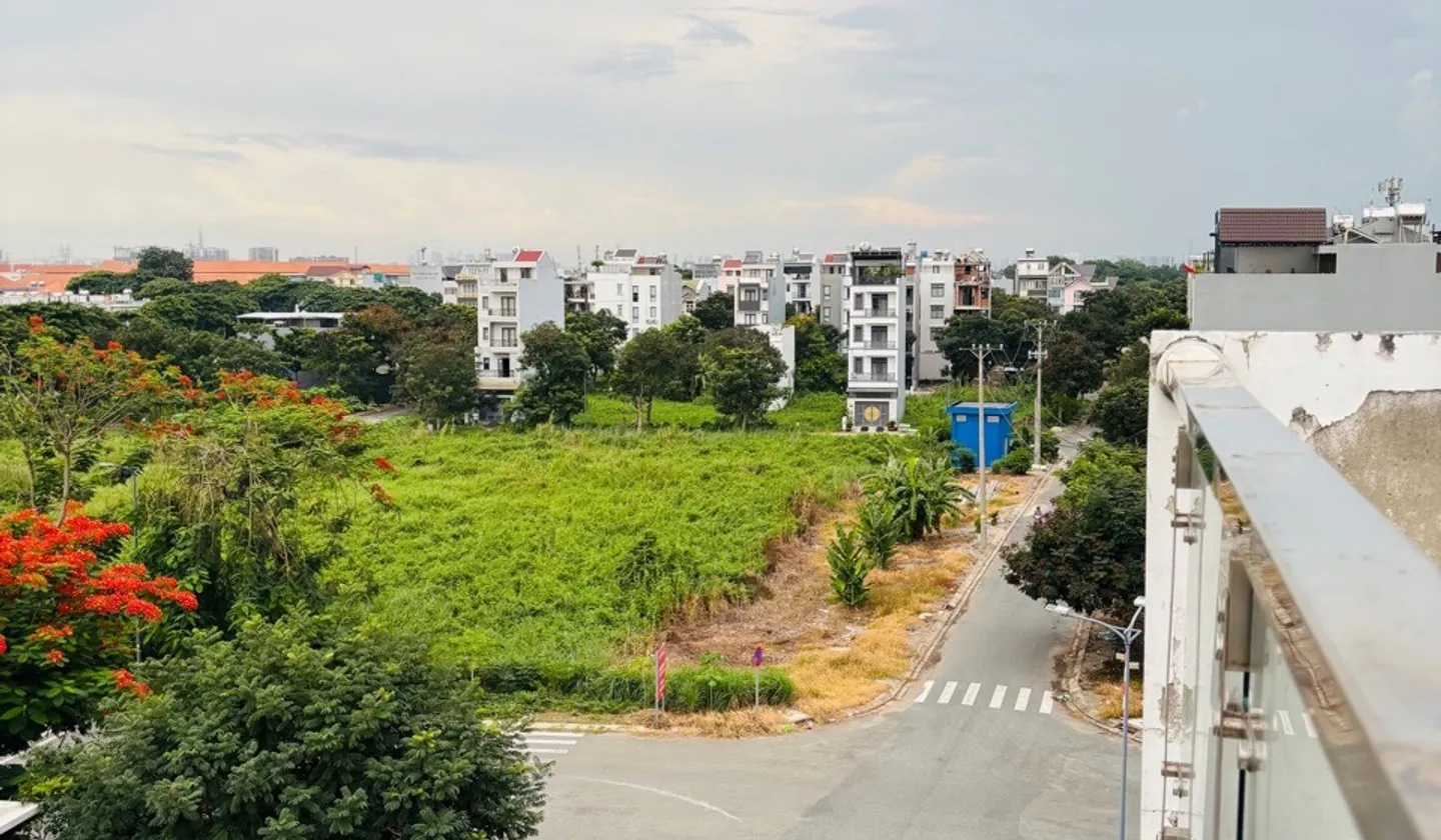 Nhà 5 tầng hiện đại tại Lovera Park Bình Chánh, giá tốt 8,8 tỷ... Bán nhà mặt phố tại Bình Hưng, Hồ Chí Minh 01
