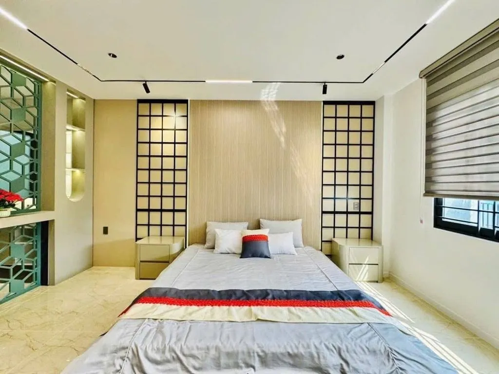 PHẠM VĂN CHIÊU – 6 TẦNG THANG MÁY – 15,8 TỶ

📐 4,1×22m | ~90m² | 7PN – 8WC
🚗 Hẻm xe tải thông... Bán nhà riêng tại Thông Tây Hội, Hồ Chí Minh 01