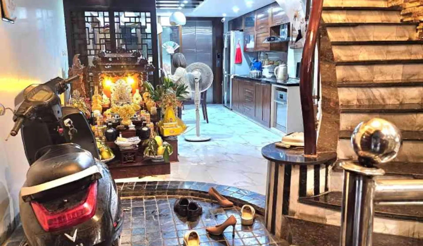 Nhà riêng 7 tầng mặt ngõ gần phố Trần Duy Hưng, ô tô qua, thang máy, kinh doanh tốt... Bán nhà riêng tại Yên Hòa, Hà Nội 01