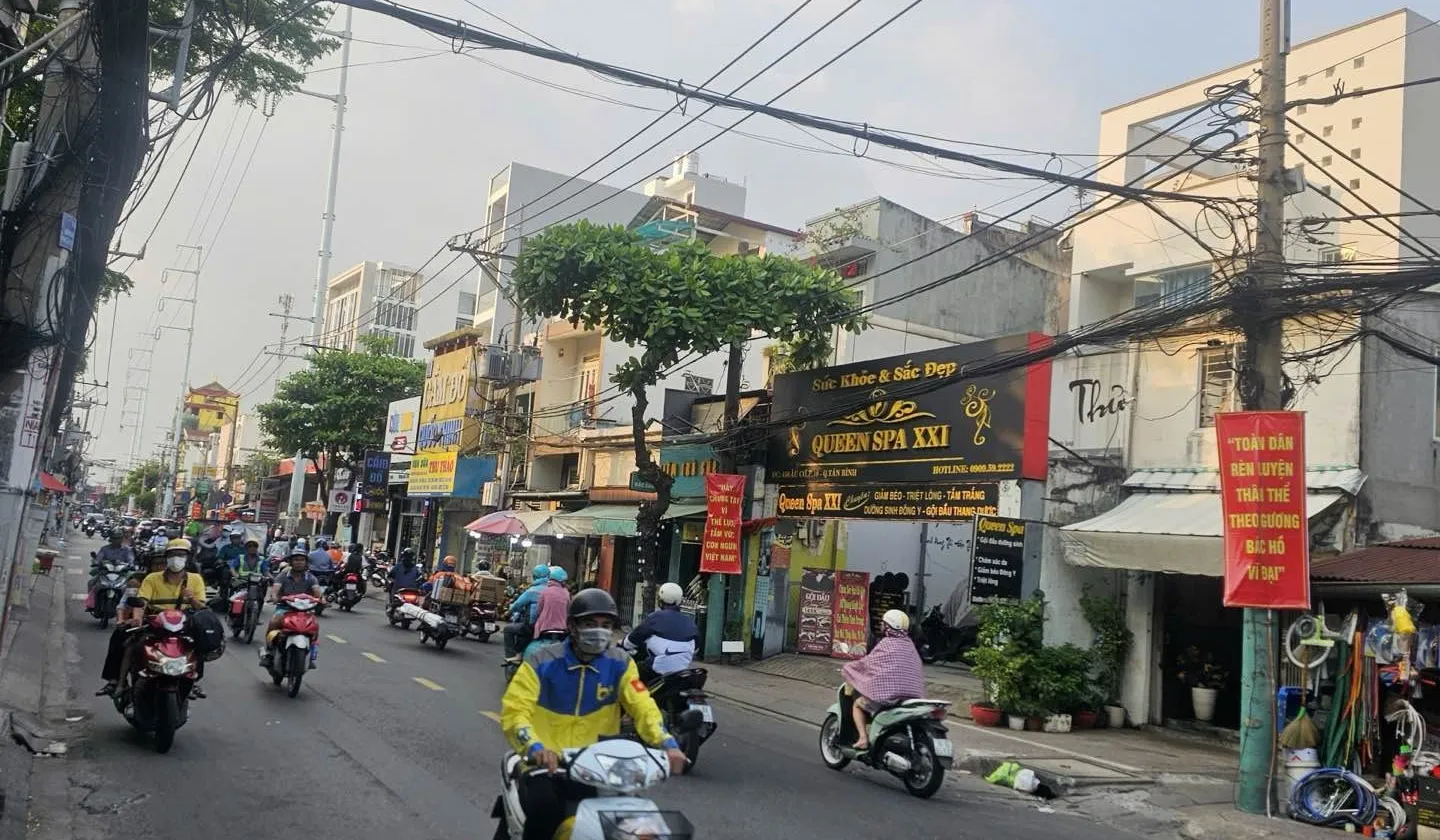 Nhà mặt phố kinh doanh mặt tiền rộng 10m tại Tân Phú... Bán nhà mặt phố tại Tân Phú, Hồ Chí Minh 01
