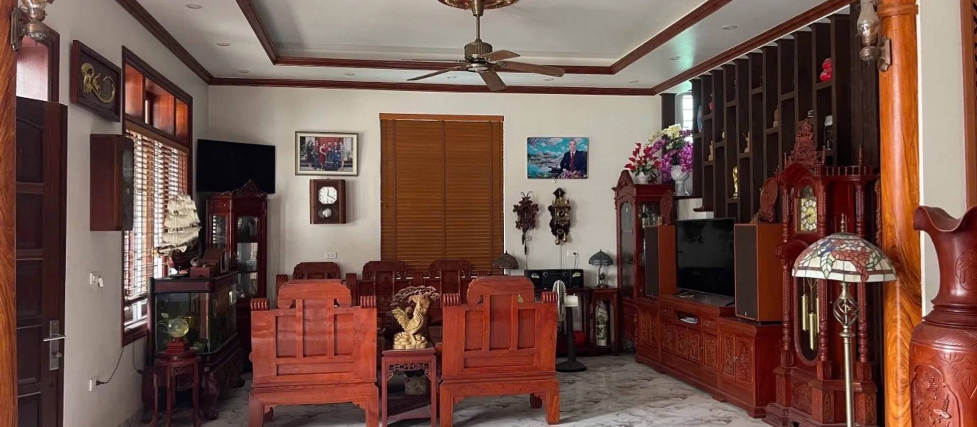 MUA ĐẤT TẶNG BIỆT THỰ 212M²,PHƯỜNG MĂO ĐIỀN THUẬN THÀNH !
Chủ ngợp ngân hàng, cần bán gấp tài sản h... Bán nhà riêng tại Mão Điền, Bắc Ninh 01