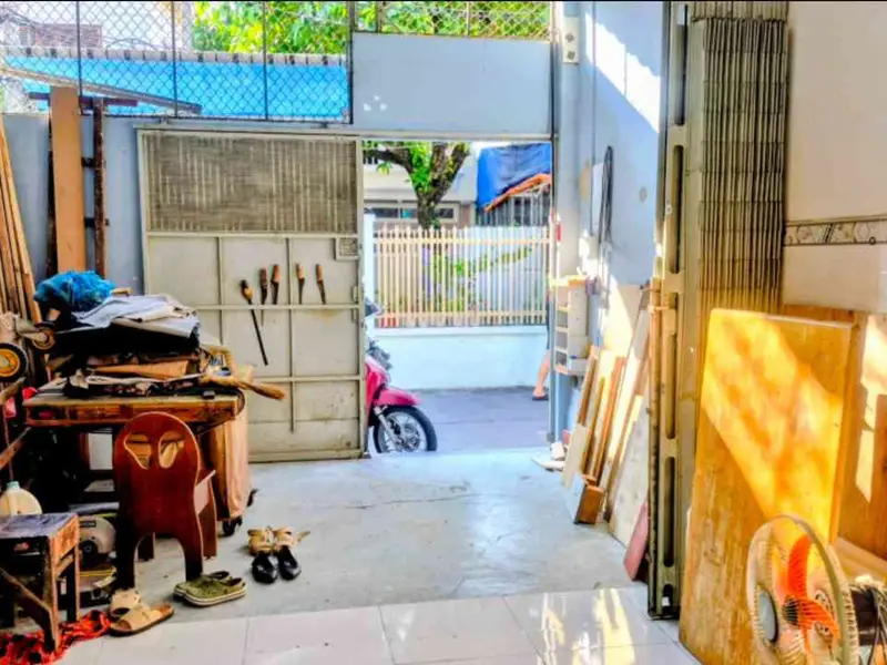 Nhà 2 tầng hẻm xe hơi rộng tại quận 4... Bán nhà riêng tại Vĩnh Hội, Hồ Chí Minh 01