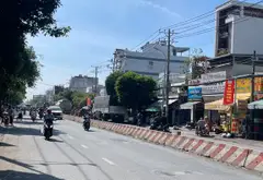 Nhà mặt phố Nhà Bè giá tốt, tiện kinh doanh đỉnh... Bán nhà mặt phố tại Nhà Bè, Hồ Chí Minh 01