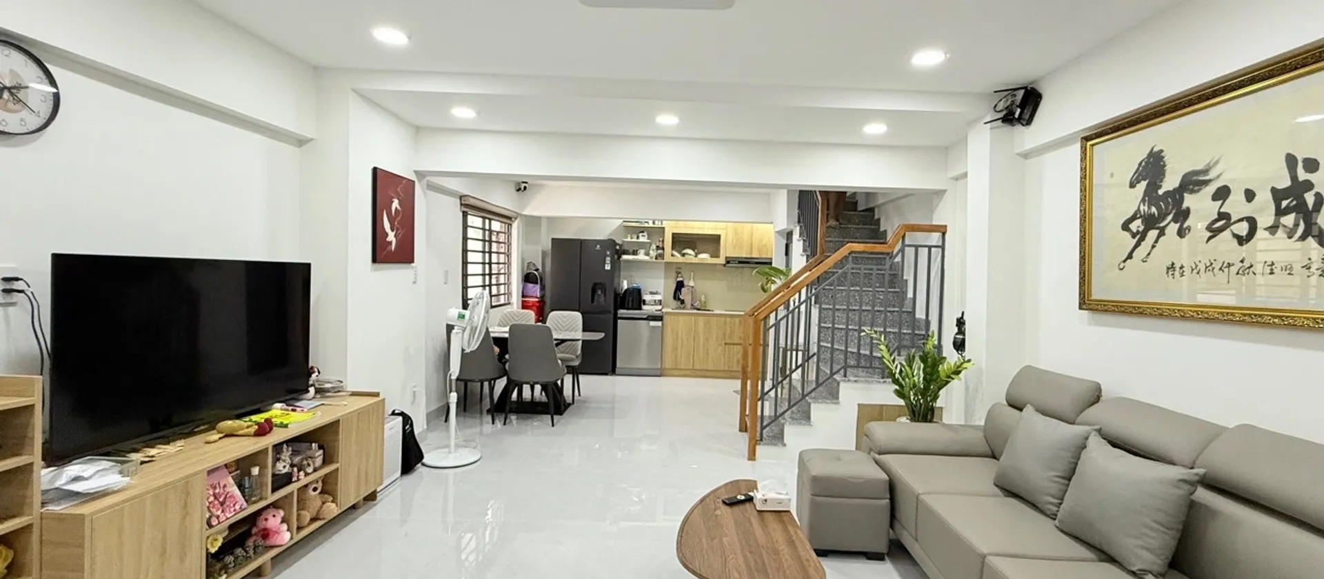 ĐIỆN BIÊN PHỦ -SÁT MẶT TIỀN XE HƠI TRÁNH - LÔ GÓC- 40M- FULL NỘI THẤT XỊN-HƠN 7 TỶ... Bán nhà riêng tại Gia Định, Hồ Chí Minh 01