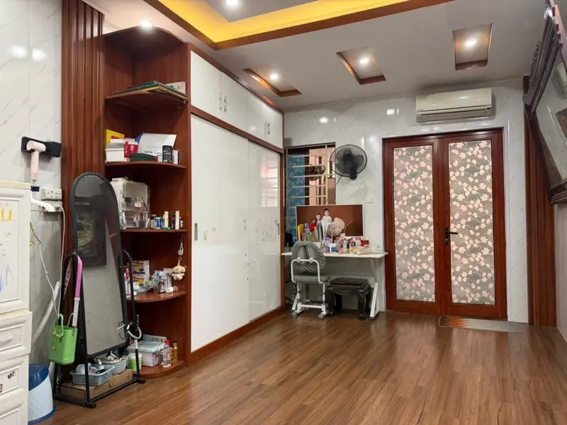 Bán nhanh nhà giá rẻ tại Tân Thụy Long Biên 39m2 giá 5,4 tỷ.... Bán nhà riêng tại Phúc Lợi, Hà Nội 01