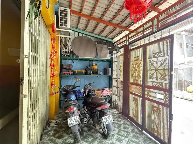 🔥NHÀ 3 TẦNG HẺM XE HƠI THÔNG LÝ PHỤC MAN, RỘNG 6M BỀ THẾ, SHR... Bán nhà riêng tại Tân Thuận, Hồ Chí Minh 01