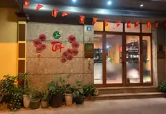 Nhà hiếm Chùa Bộc, hai mặt thoáng ô tô tránh. Trước nhà sân rất rộng, 50m thẳng tắp ra mặt phố... Bán nhà riêng tại Kim Liên, Hà Nội 02