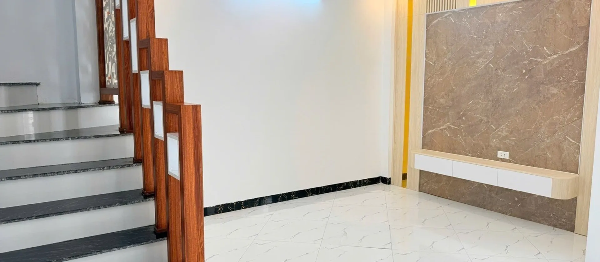 Siêu hót nhà Vĩnh Hưng 5 tầng, giá cực tốt chỉ 5,95 tỷ... Bán nhà riêng tại Vĩnh Hưng, Hà Nội 01