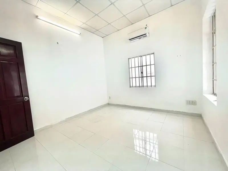 Nhà riêng 3 tầng 7 phòng tại Phú Nhuận giá 11.5 tỷ... Bán nhà riêng tại Phú Nhuận, Hồ Chí Minh 01
