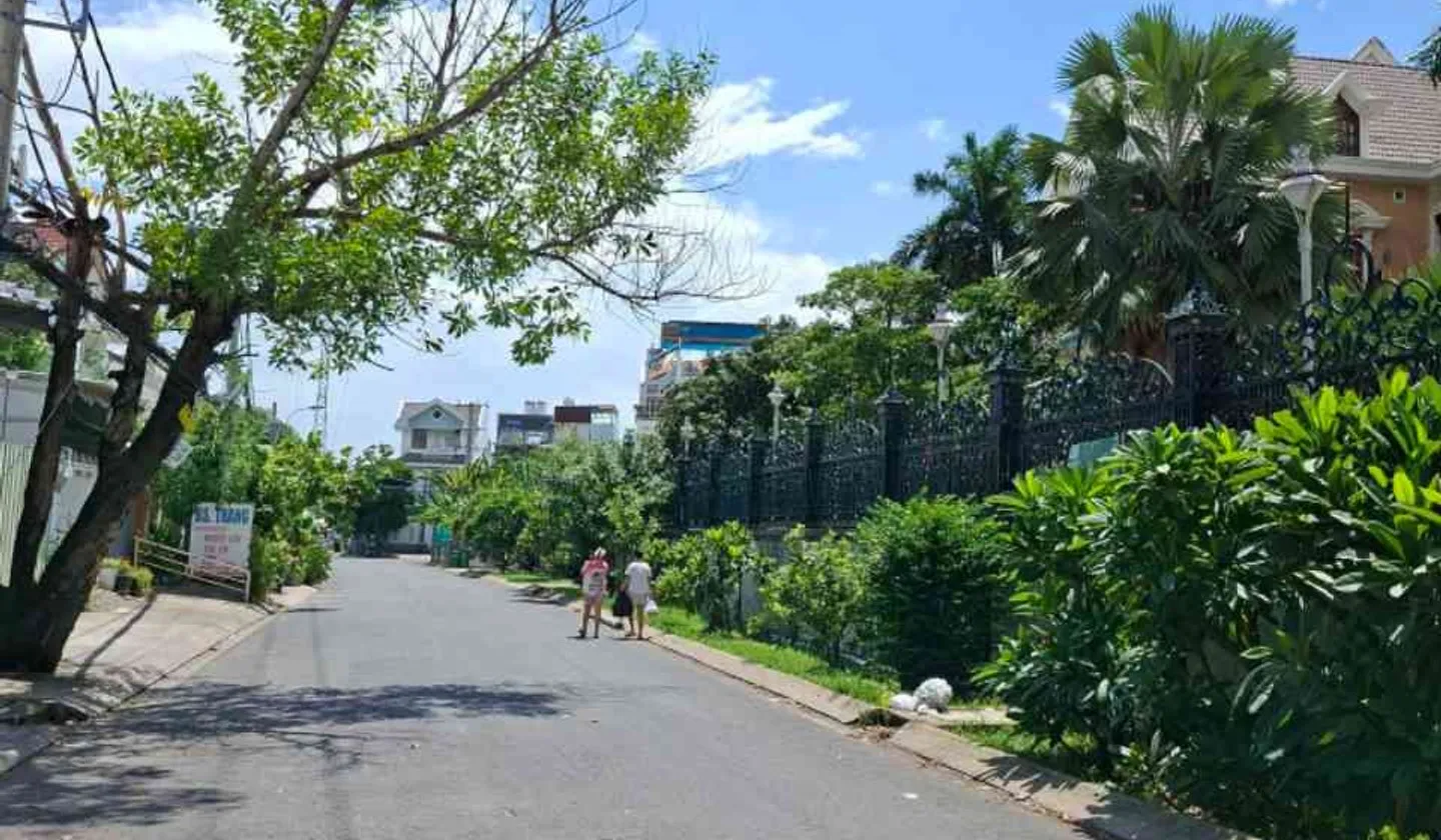 NHÀ CẤP 4 – 157M² – VIEW SÔNG MÁT MẺ - NGANG 8,4M – GIẢM 200TR CÒN 7,5 Đ... Bán nhà riêng tại Nhà Bè, Hồ Chí Minh 01