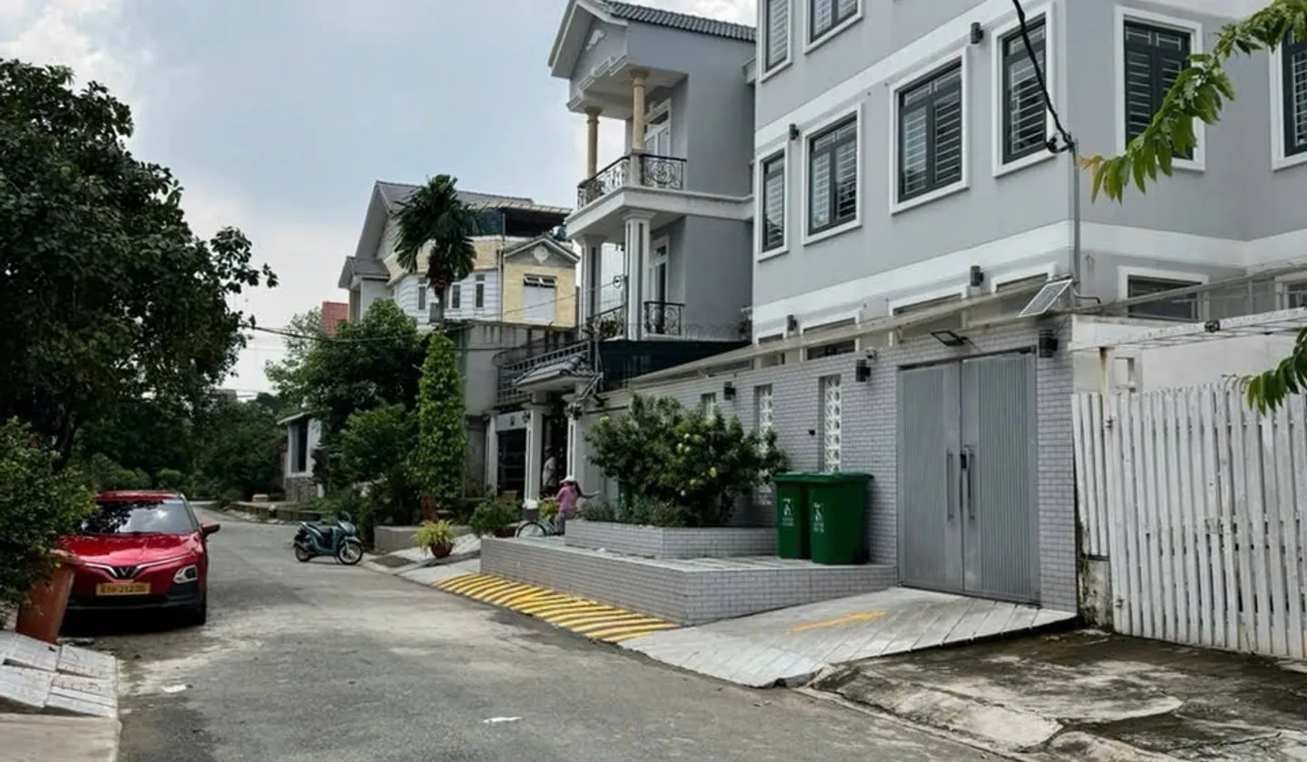 Bán biệt thự liền kề 4 tầng 137m2 - Bình Hưng nhỉnh 12tỷ... Bán biệt thự, liền kề tại Bình Hưng, Hồ Chí Minh 01