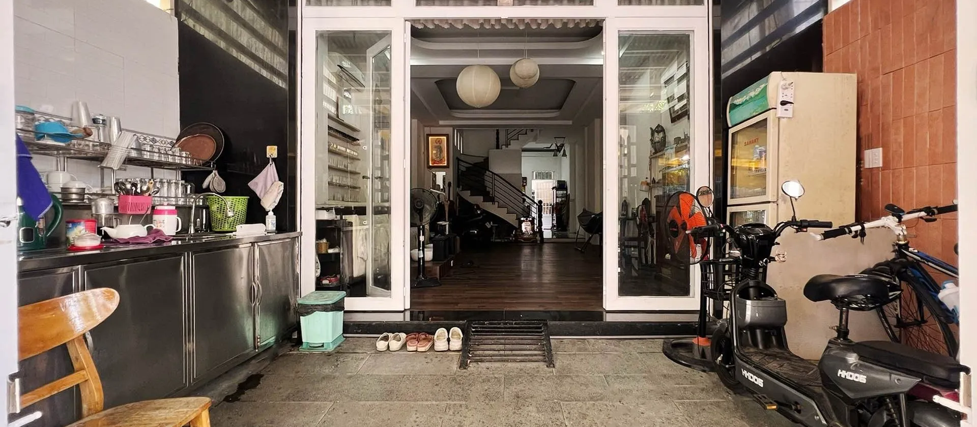 Cơ hội hiếm có sở hữu nhà mặt tiền Quận 8 rộng 95m², giá tốt cho kinh doanh và ở... Bán nhà mặt phố tại Bình Đông, Hồ Chí Minh 01