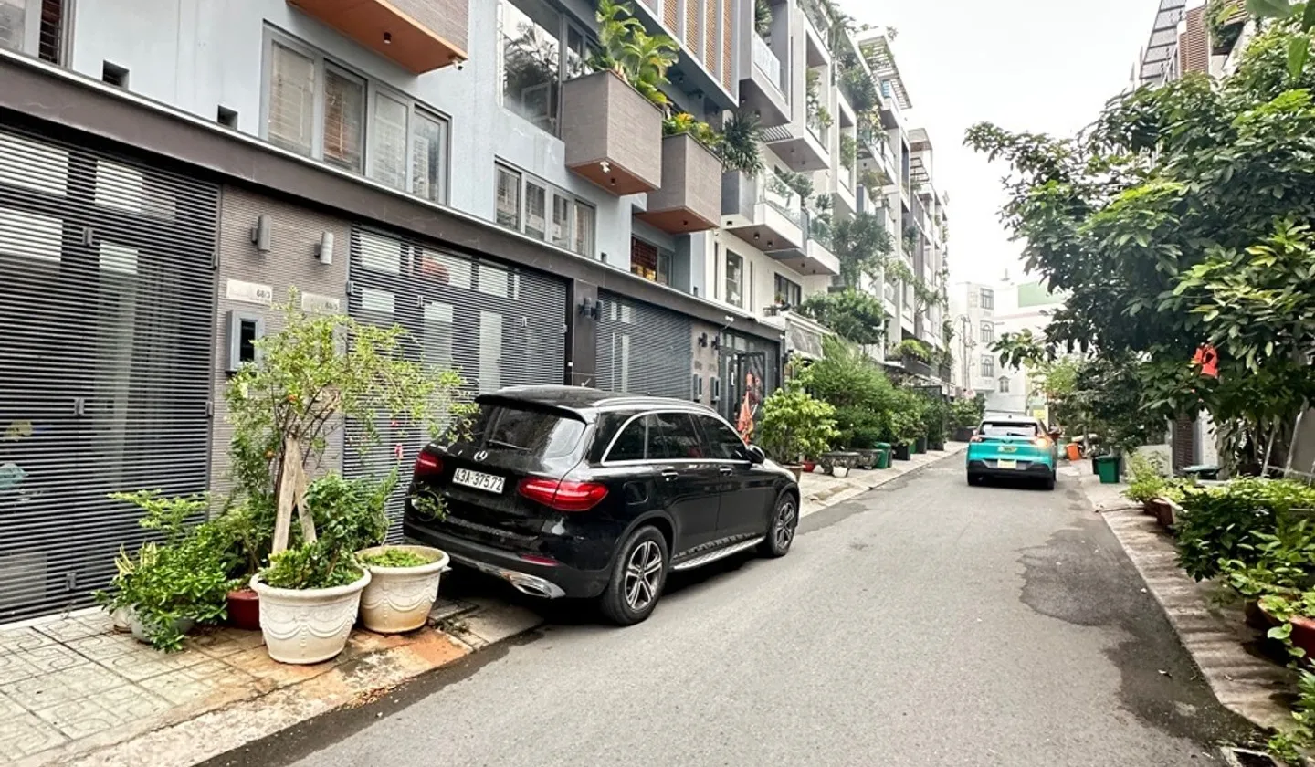 🏡 NGUYỄN TƯ GIẢN – HẺM NHỰA 8M – KHU PHÂN LÔ ĐỒNG BỘ
📐 4 × 20m | 69,2/80m² | 5 tầng BTCT
🏠 7PN... Bán nhà riêng tại An Hội Tây, Hồ Chí Minh 01