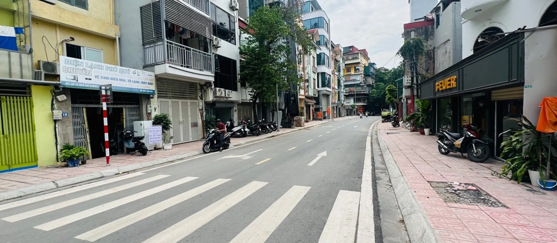 Cơ Hội Vàng Sở Hữu Nhà Mặt Phố Vỉa Hè Rộng Đường Mở Trung Tâm Quận Tây Hồ... Bán nhà mặt phố tại Ngọc Hà, Hà Nội 01
