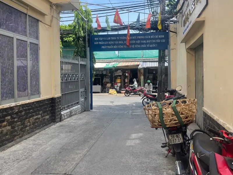HẺM Ô TÔ - TÔN THẤT THUYẾT - 4 TẦNG - 5.8 TỶ - NỞ HẬU... Bán nhà riêng tại Khánh Hội, Hồ Chí Minh 01