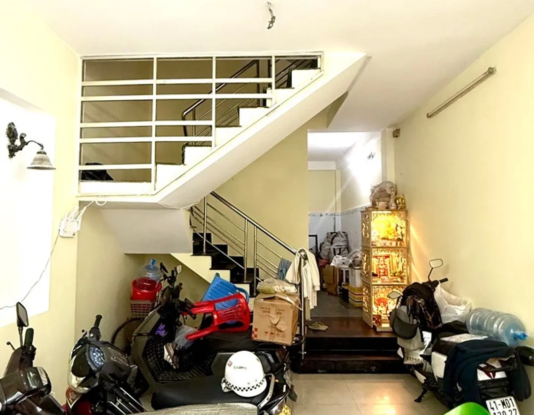 Cơ hội hiếm có sở hữu nhà 4 tầng, tận dụng kinh doanh CHDV tại Quận 5... Bán nhà riêng tại Chợ Quán, Hồ Chí Minh 01
