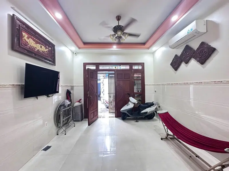 Bán nhà 4 tầng 5 phòng ngủ Phú Nhuận giá 9 tỷ... Bán nhà riêng tại Phú Nhuận, Hồ Chí Minh 01