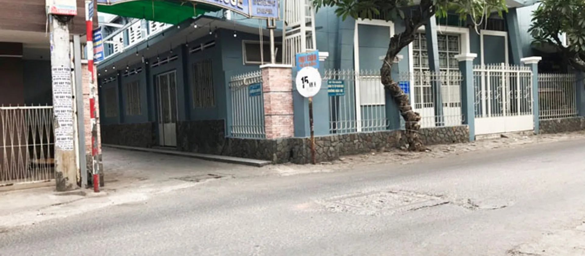 💥💥🏡80m² Sàn x Ngang 4.2m
Giá 4.XXT🌹🌹
👍Tiện ích đầy đủ. Phù hợp Ở
🌎Hạnh Thông, Gò Vấp
📋Sổ tạ... Bán nhà riêng tại Hạnh Thông, Hồ Chí Minh 01