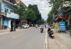 Chính chủ bán căn mặt tiền 3 tầng kinh doanh sầm uất trung tâm phường Bố Hạ... Bán nhà mặt phố tại Bố Hạ, Bắc Ninh 02