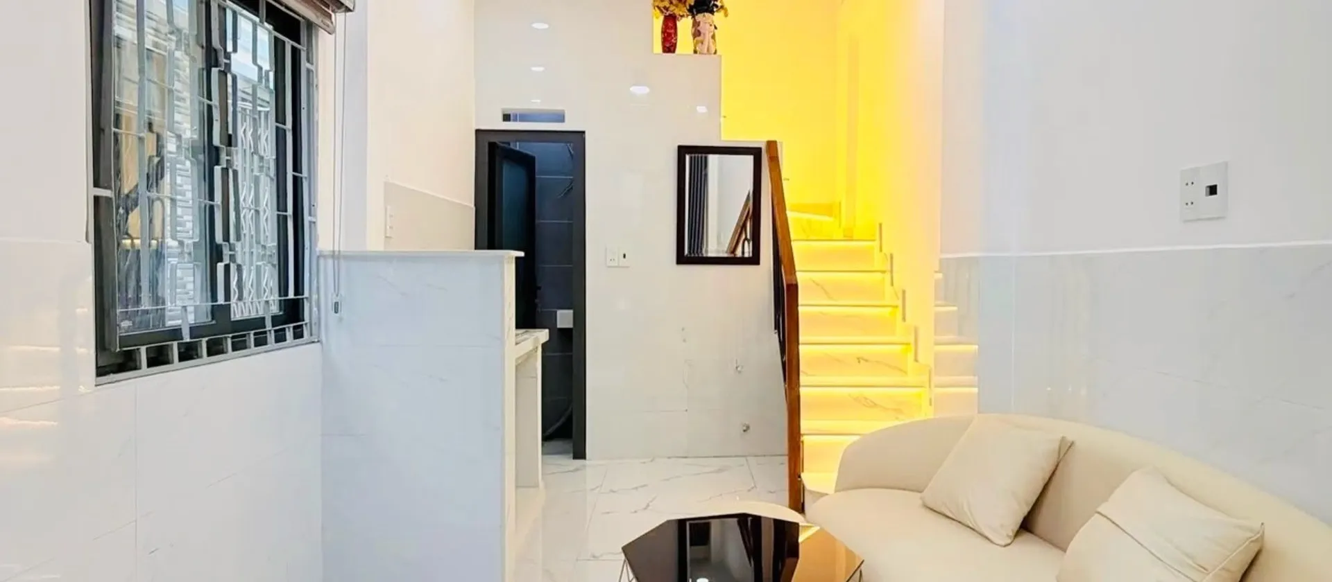 Bán nhà full nội thất Nguyễn Du, P7, Gò Vấp, chỉ nhỉnh 2ty. Alo Vinh 0902694205 xem nhà ngay.... Bán nhà riêng tại Hạnh Thông, Hồ Chí Minh 01