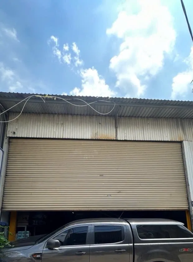 Ngộp bank - bán gấp nhà xưởng 159m2, ngang 8,5m, SHR - xe tải vào, đang cho thuê... Bán nhà mặt phố tại Bình Tân, Hồ Chí Minh 01