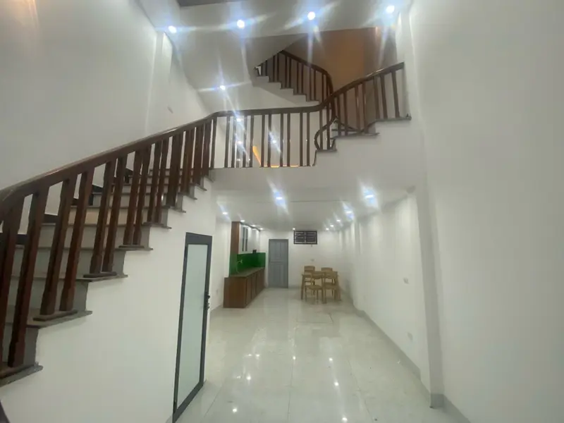 Chính Chủ Bán Nhà Yên Kiện 40m2 mới đẹp ở ngay Lô Góc Sổ đỏ Không Quy Hoạch chỉ 6 tỷ 95... Bán nhà riêng tại Ngọc Hồi, Hà Nội 01