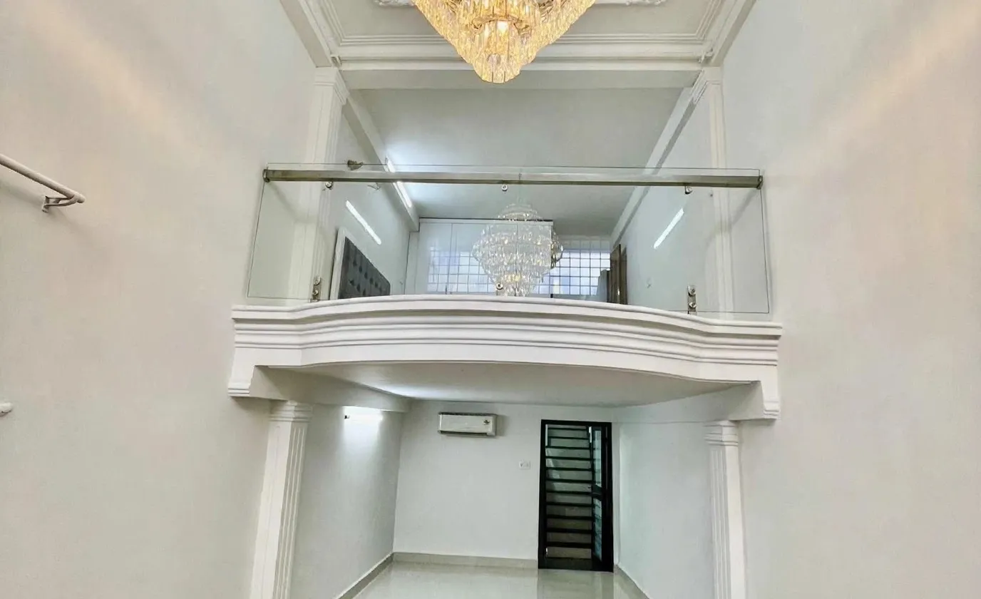 Mặt tiền kinh doanh - Gần ĐH Nguyễn Tất Thành - 3 Tầng - 49m2 - Thu 420tr/năm... Bán nhà mặt phố tại Xóm Chiếu, Hồ Chí Minh 01