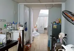 Cơ hội hiếm có sở hữu nhà riêng 3 tầng yên tĩnh tại Quận 8 với giá tốt... Bán nhà riêng tại Chánh Hưng, Hồ Chí Minh 10