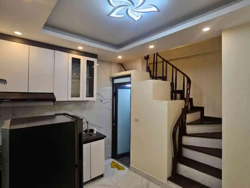 Nhà nhỏ xinh sát phố cổ, tiện nghi đầy đủ... Bán nhà riêng tại Ba Đình, Hà Nội 01