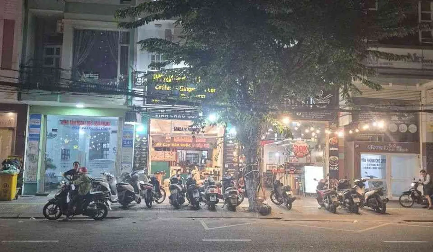 Nhà mặt tiền, Đống Đa 86m x 4 tầng, giá 17.9 tỷ, kinh doanh, sầm uất... Bán nhà mặt phố tại Hải Châu, Đà Nẵng 01