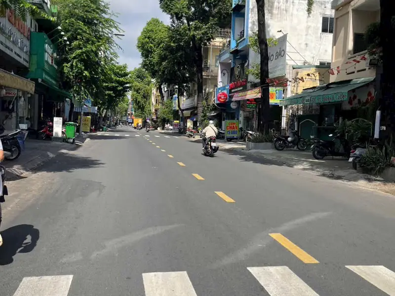KHU BIỆT THỰ - ĐƯỜNG NGUYỄN THÁI BÌNH - TÂN BÌNH... Bán nhà riêng tại Bảy Hiền, Hồ Chí Minh 01