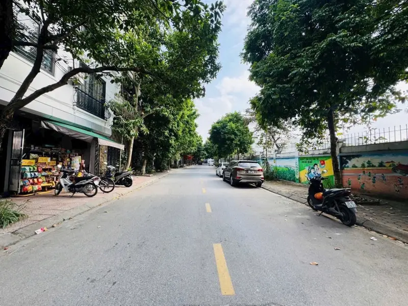 Bán đất phường Phúc Lợi, Hà Nội - mặt tiền rộng 6.5m, phù hợp kinh doanh... Bán đất tại Phúc Lợi, Hà Nội 01