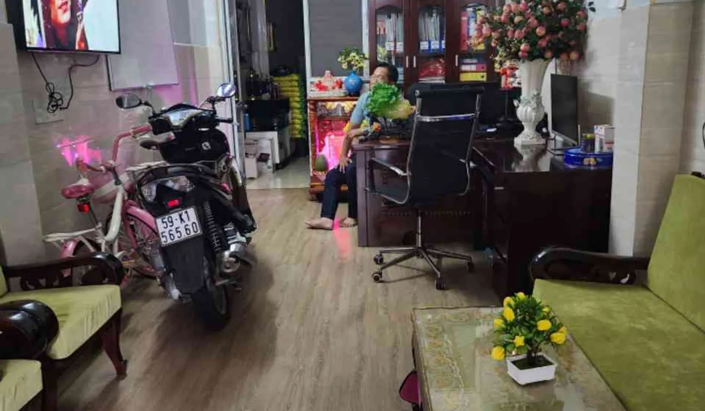 Bán nhà mặt phố 4 tầng diện tích 54m² tại quận 6, giá tốt 11.2 tỷ VNĐ... Bán nhà mặt phố tại Bình Tiên, Hồ Chí Minh 01