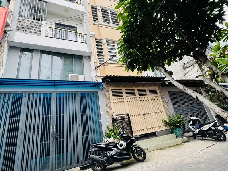 Cơ hội sở hữu nhà 6 tầng dịch vụ tại Âu Dương Lân hiếm có... Bán nhà riêng tại Chánh Hưng, Hồ Chí Minh 01