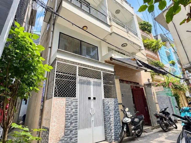 KHU H.IẾM NHÀ BÁN - GẦN PHỐ ẨM THỰC HỒ THỊ KỶ - NGAY NGÃ TƯ TRẦN BÌNH TRỌNG - HÙNG VƯƠNG Q5. 4 TẦNG... Bán nhà riêng tại Chợ Quán, Hồ Chí Minh 01