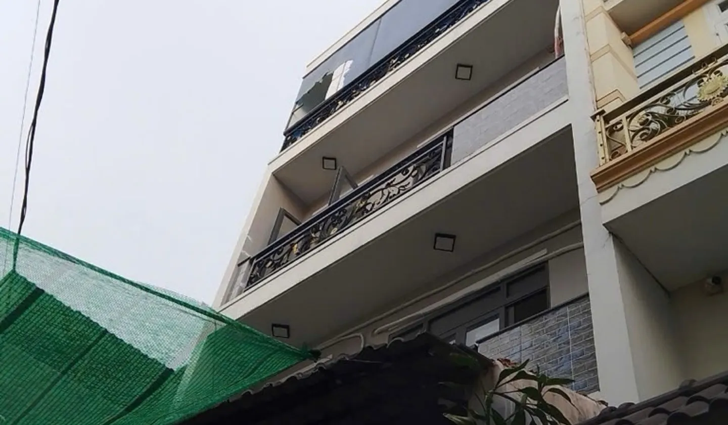 Nhà hẻm xe hơi Bình Tân, 4 tầng CHDV thu nhập ổn định... Bán nhà riêng tại Bình Hưng Hòa, Hồ Chí Minh 01