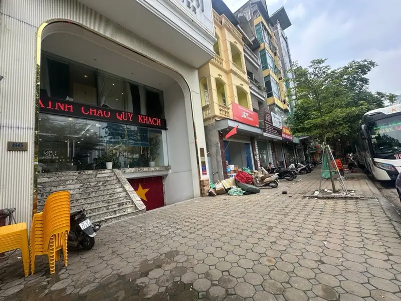 Bán tòa nhà mặt phố sang trọng tại Phường Phú Diễn, Hà Nội... Bán nhà mặt phố tại Phú Diễn, Hà Nội 01
