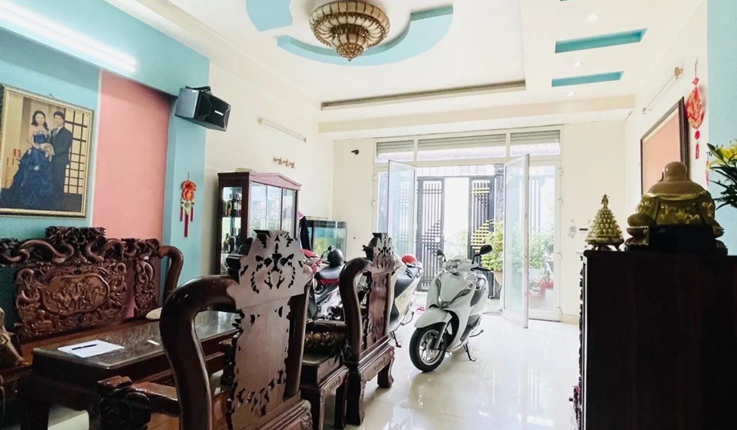 BÁN NHÀ BÌNH TÂN NGANG LỚN 5.6M – KHU TÊN LỬA GIÁP Q.6 – NHỈNH 8 TỶ... Bán nhà riêng tại An Lạc, Hồ Chí Minh 01