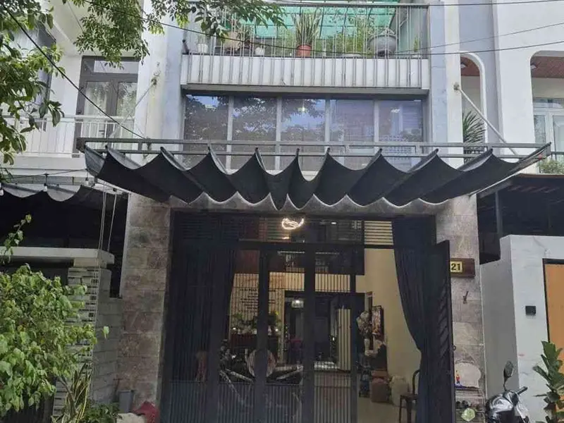 Bán nhà mặt phố đường Bùi Công Trừng, khu đô thị Hòa Xuân, Đà Nẵng, diện tích 100m²... Bán nhà mặt phố tại Hòa Xuân, Đà Nẵng 01