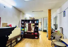 Bán nhà mặt phố Hàng Chuối, thuộc Hai Bà Trưng, giáp Hoàn Kiếm, 5 tầng, kinh doanh, 50m2... Bán nhà mặt phố tại Hai Bà Trưng, Hà Nội 03