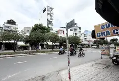 NGAY LÊ THÚC HOẠCH - KHU TOÀN BIỆT THỰ - 2 TẦNG - 4x12 - XE HƠI NGỦ NHÀ... Bán nhà mặt phố tại Phú Thọ Hòa, Hồ Chí Minh 01
