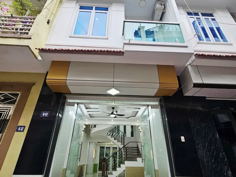Nhà 4 tầng thiết kế hiện đại hướng Đông Nam tại Lạch Tray, Hải Phòng... Bán nhà riêng tại Lê Chân, Hải Phòng 01