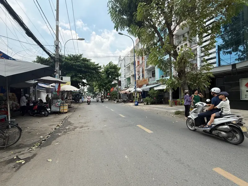 Nhà mặt phố 83.4m² - Khu 10ha- Bờ kè Tham Lương- 4 Tầng- Giá chỉ 12.5 tỷ... Bán nhà mặt phố tại Đông Hưng Thuận, Hồ Chí Minh 01