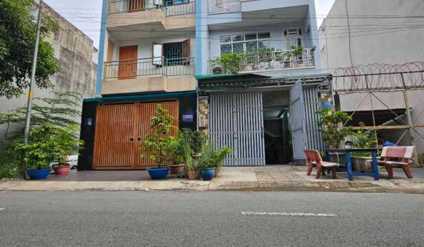 BÁN NHÀ KDC HAI THÀNH 4 TẦNG 100M2 5M × 20M GIÁ CHỈ 9,8 TỶ, CẦN BÁN GẤP ĐÃ GIẢM CHÀO HƠN 1 TỶ... Bán nhà mặt phố tại Tân Tạo, Hồ Chí Minh 01