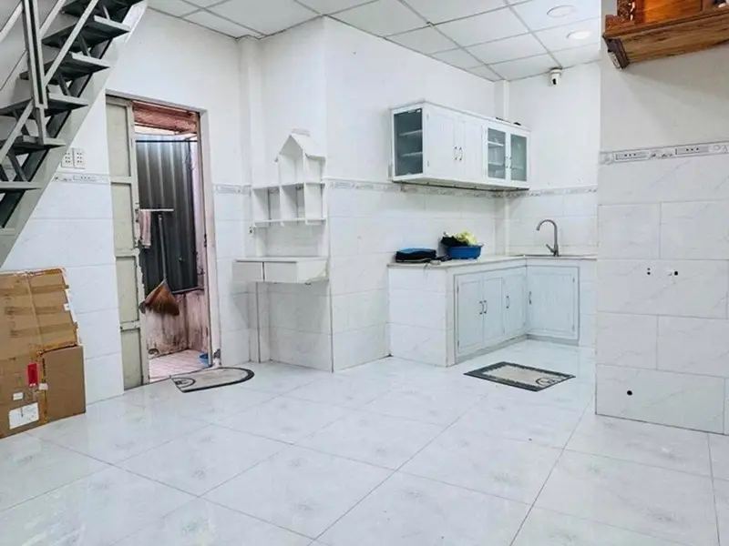 QUẬN 8 - NH.À MỚI 2 TẦNG TÙNG THIỆN VƯƠNG MUA VÀO Ở NGAY - NGAY GẦN MẶT TIỀN ĐƯỜNG - 2.X T.Ỷ... Bán nhà riêng tại Phú Định, Hồ Chí Minh 01