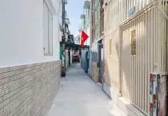 Trục Tôn Đản - 2 Tầng - 31m² - 2 tỷ nhỉnh - Nở hậu tài lộc... Bán nhà riêng tại Xóm Chiếu, Hồ Chí Minh 01