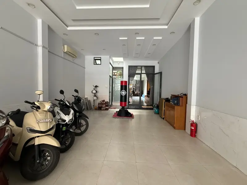 Bán nhà mặt tiền Phường Thông Tây Hội, TP.HCM, mặt tiền rộng, tiện kinh doanh... Bán nhà mặt phố tại Thông Tây Hội, Hồ Chí Minh 01