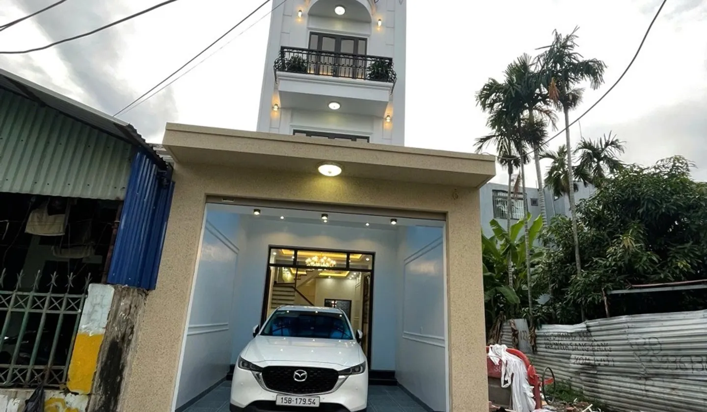 Nhà phố mới xây độc lập có gara ô tô tại Đồng Hòa, Kiến An... Bán nhà mặt phố tại Kiến An, Hải Phòng 01