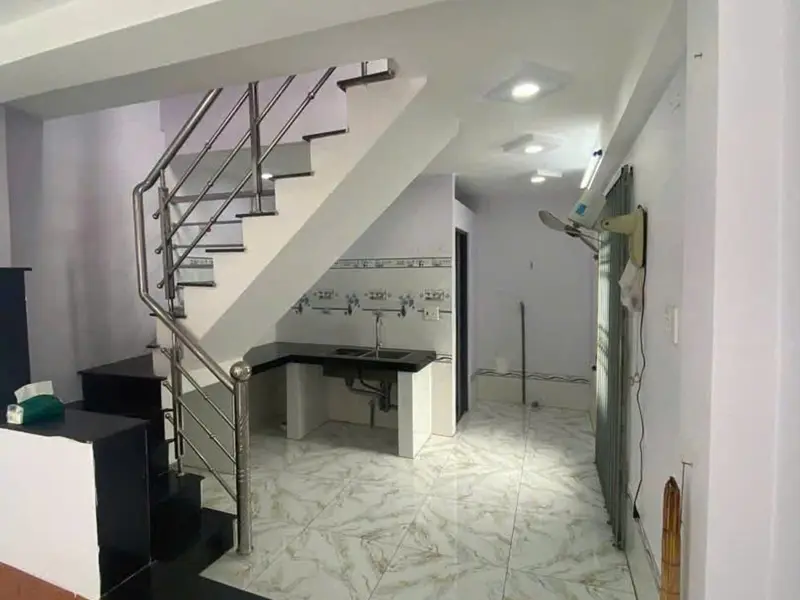Nhà lô góc 2 mặt tiền, xe tải ra vào thoải mái ở quận trung tâm... Bán nhà riêng tại Nhà Bè, Hồ Chí Minh 01